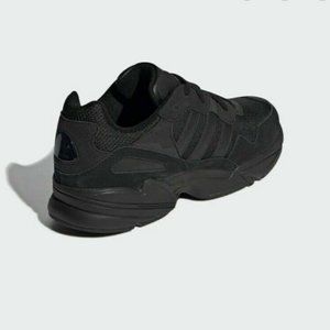 adidas f35019